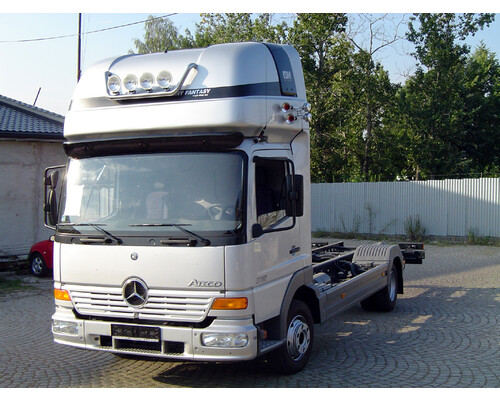 fantasy-ii-xxl-s-rampou-atego