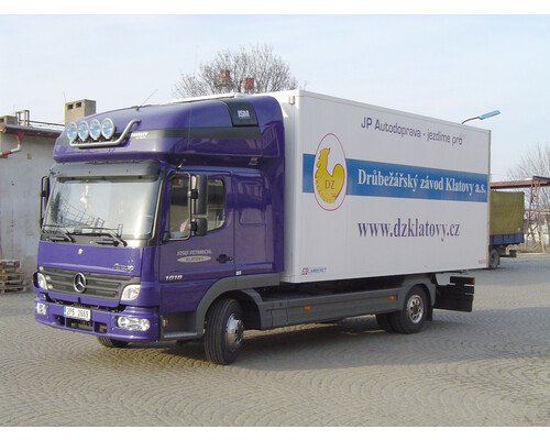 space-master-s-vyrezem-atego-dlkabina-1